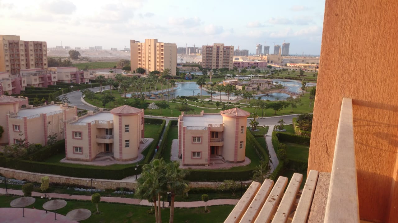  Apartments