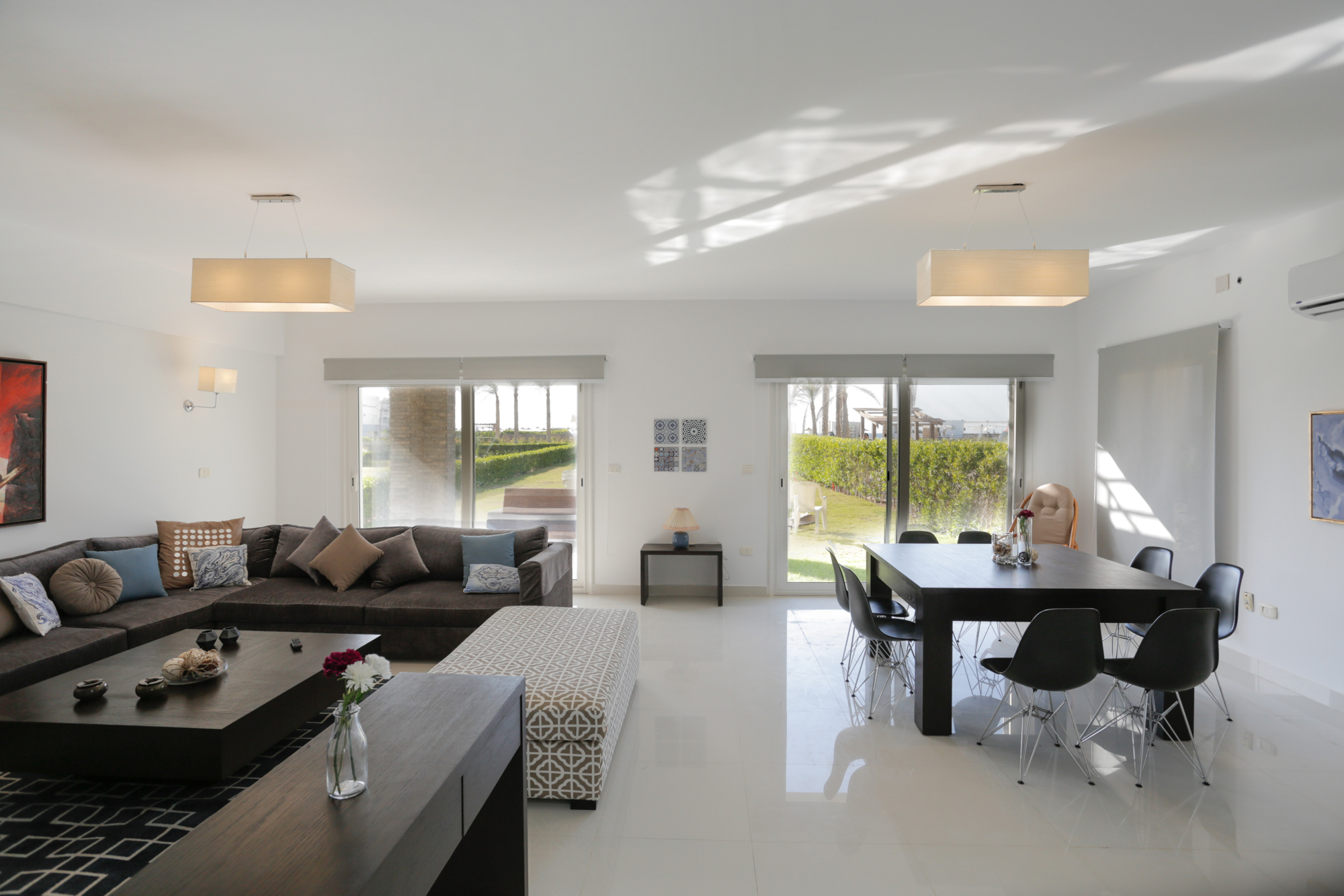  Villas