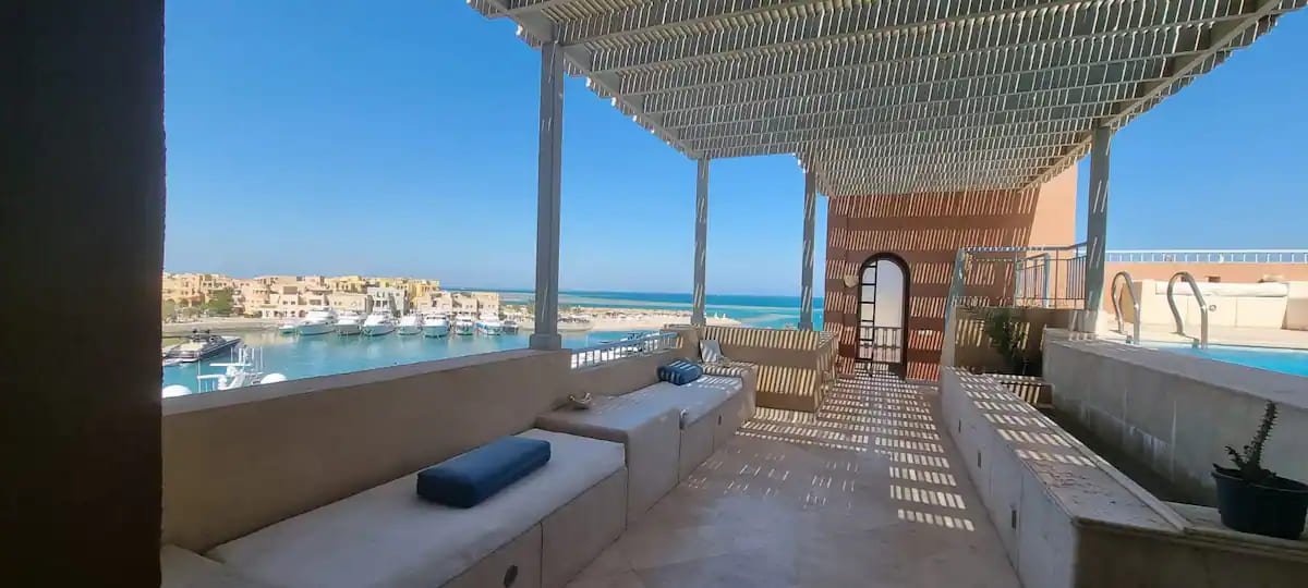  Villas