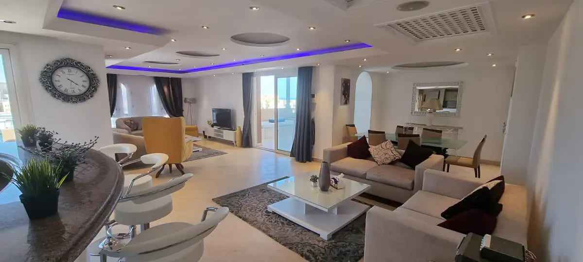  Villas
