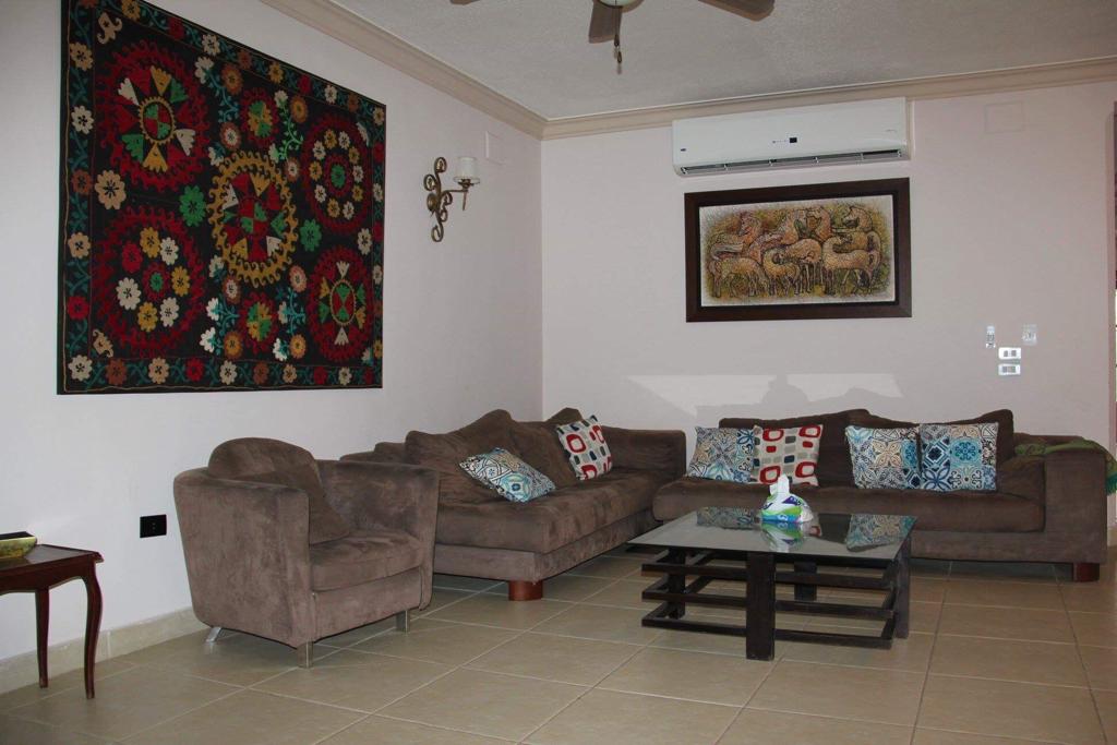 Villas