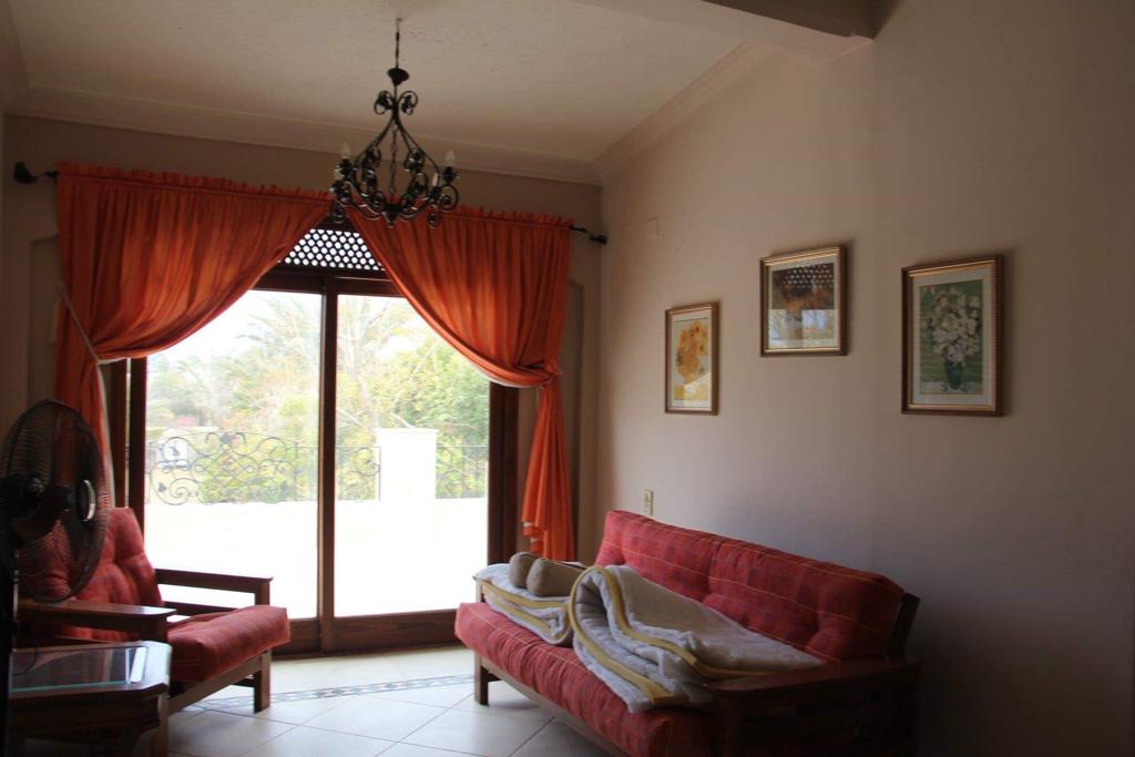  Villas
