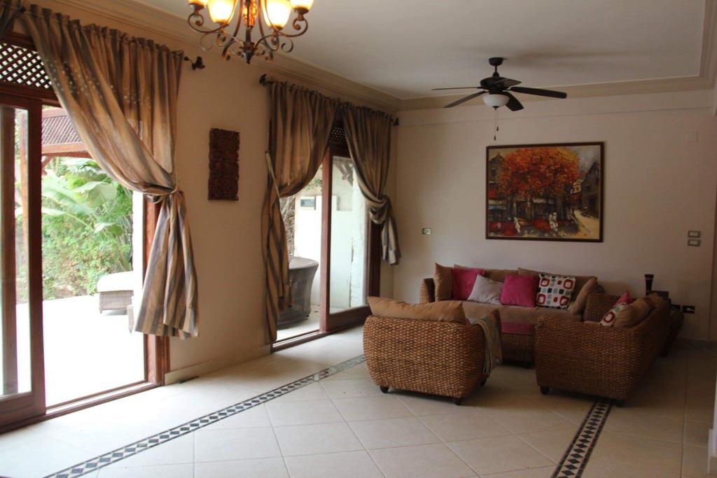  Villas