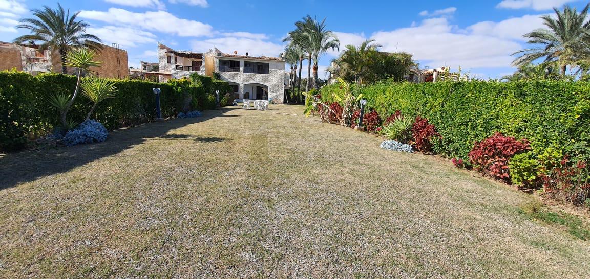  Villas