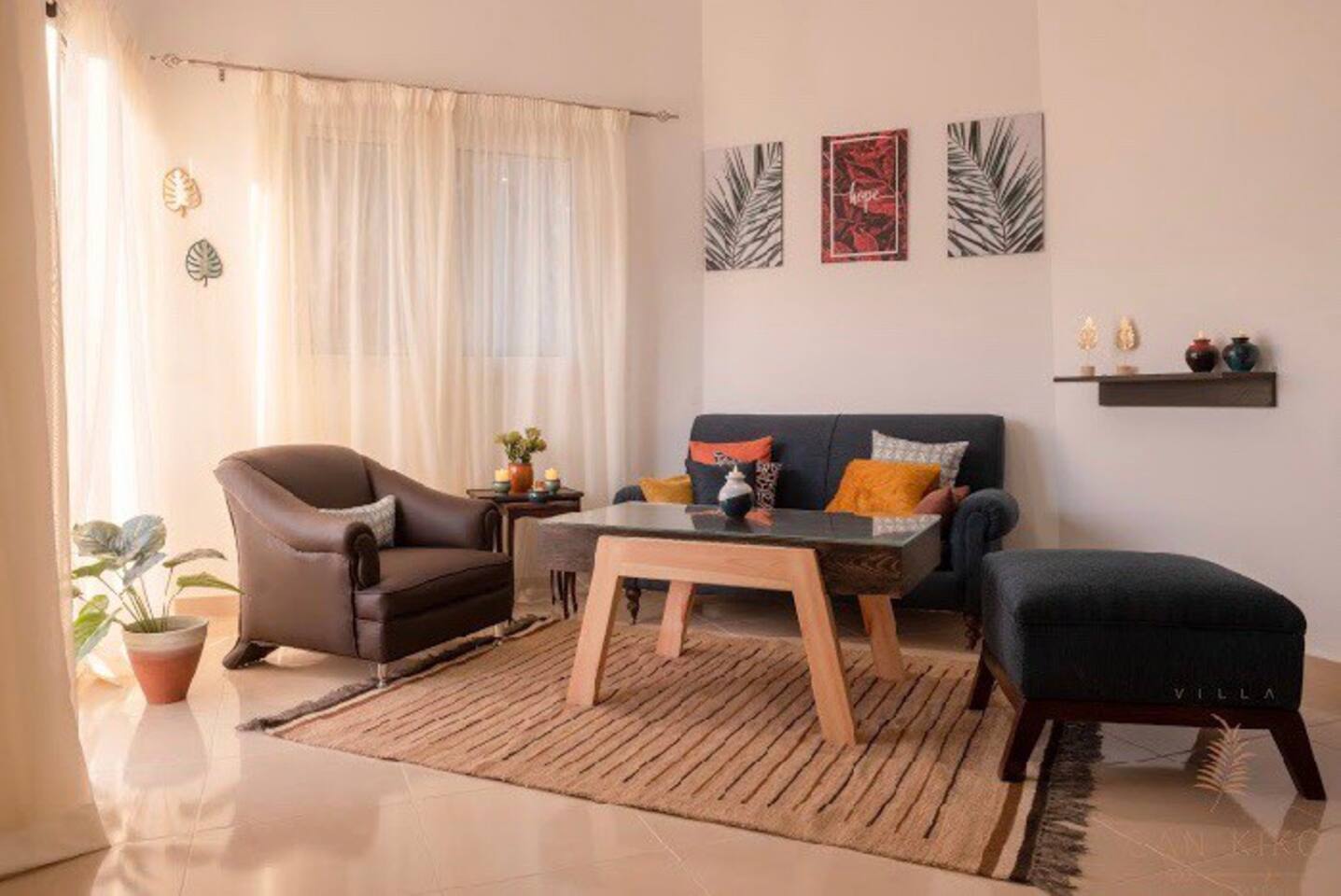  Apartments