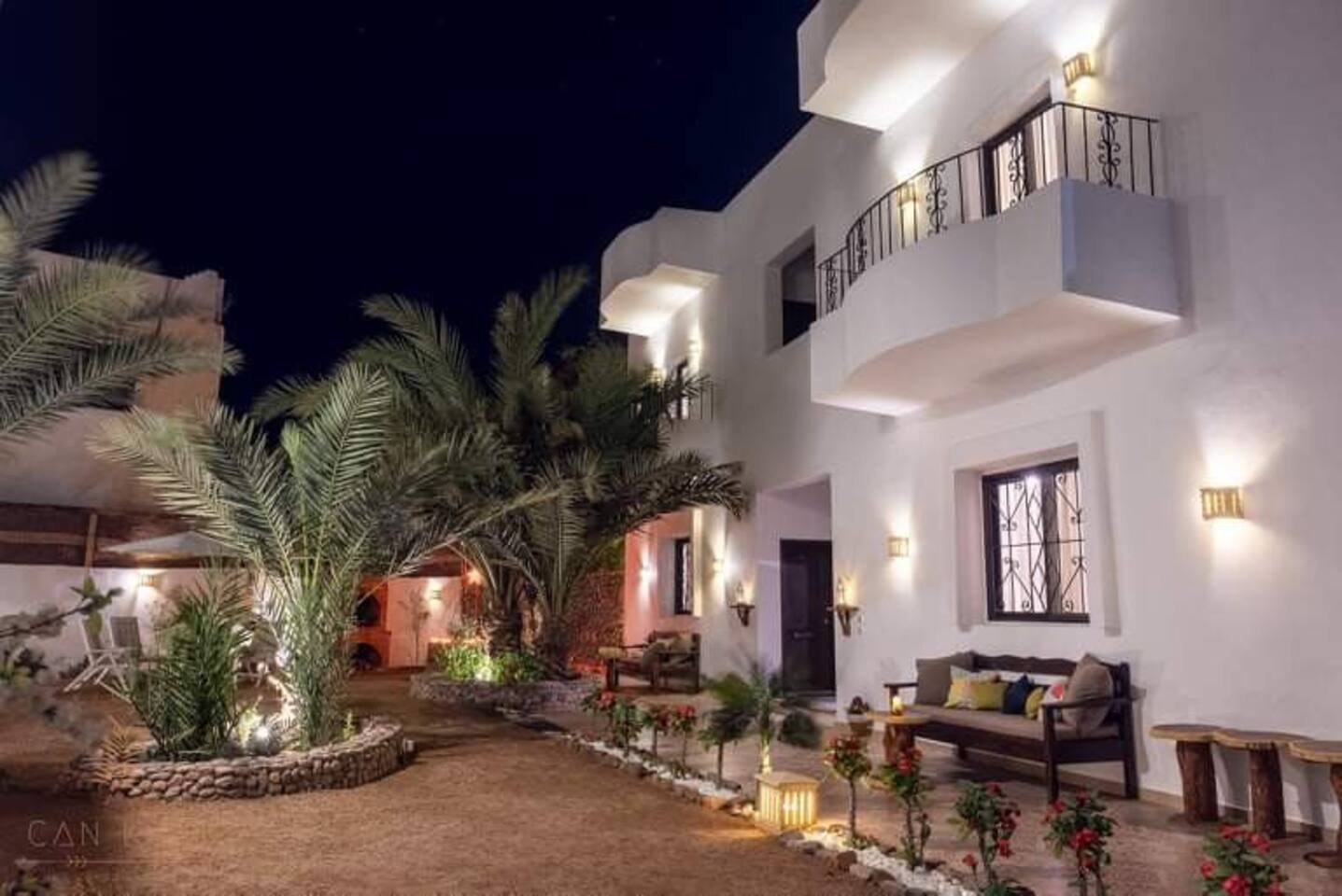  Apartments