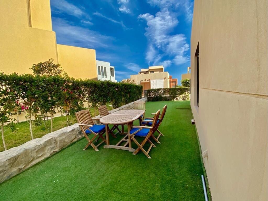  Villas