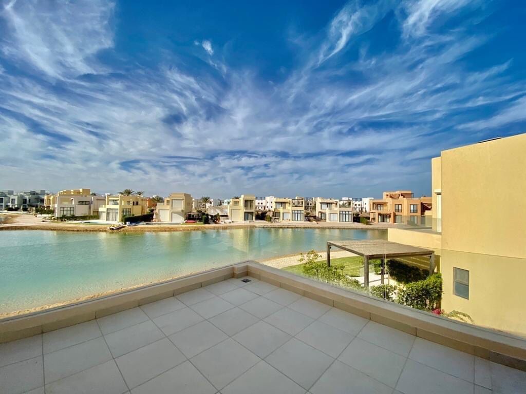 Villas