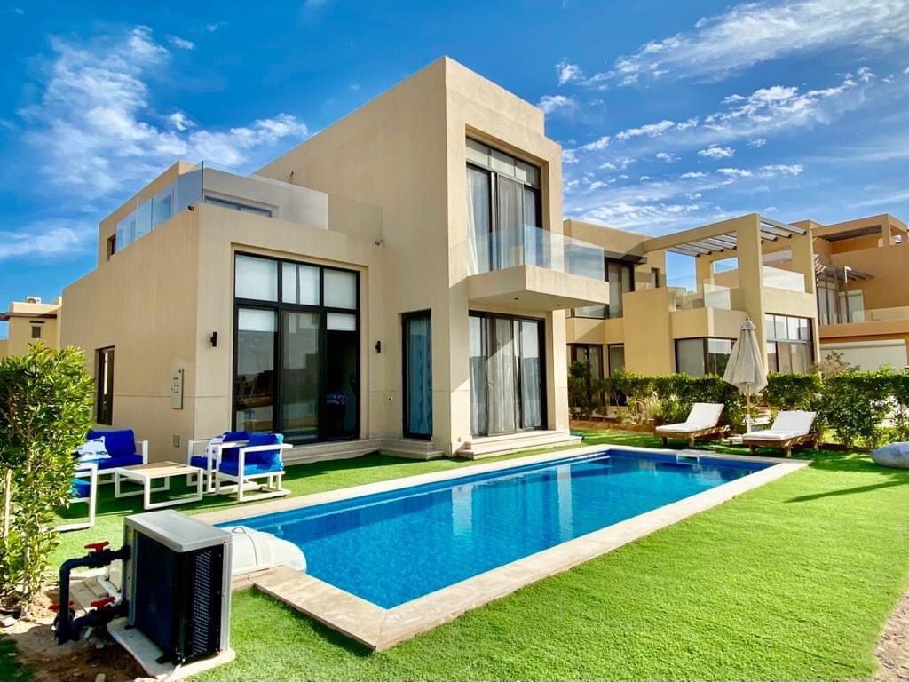  Villas
