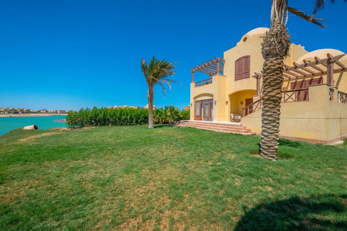  Villas