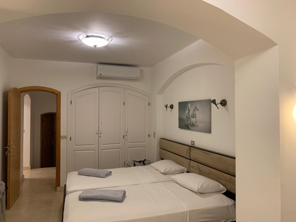 Villas