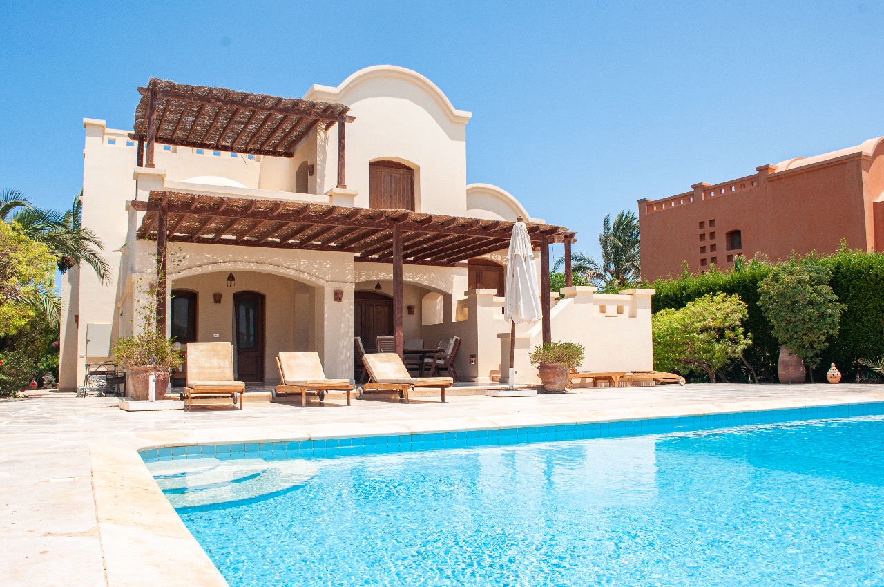  Villas
