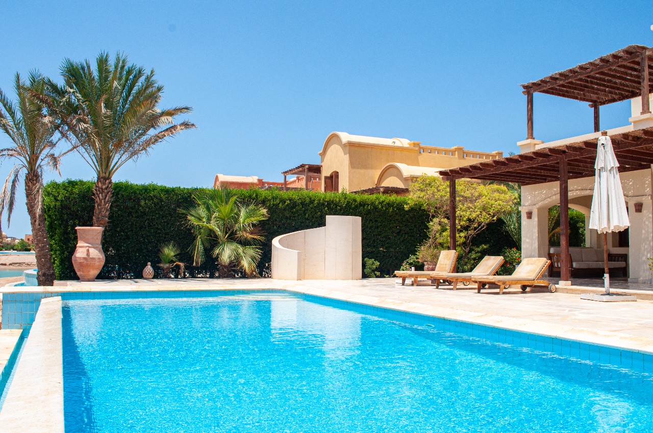  Villas