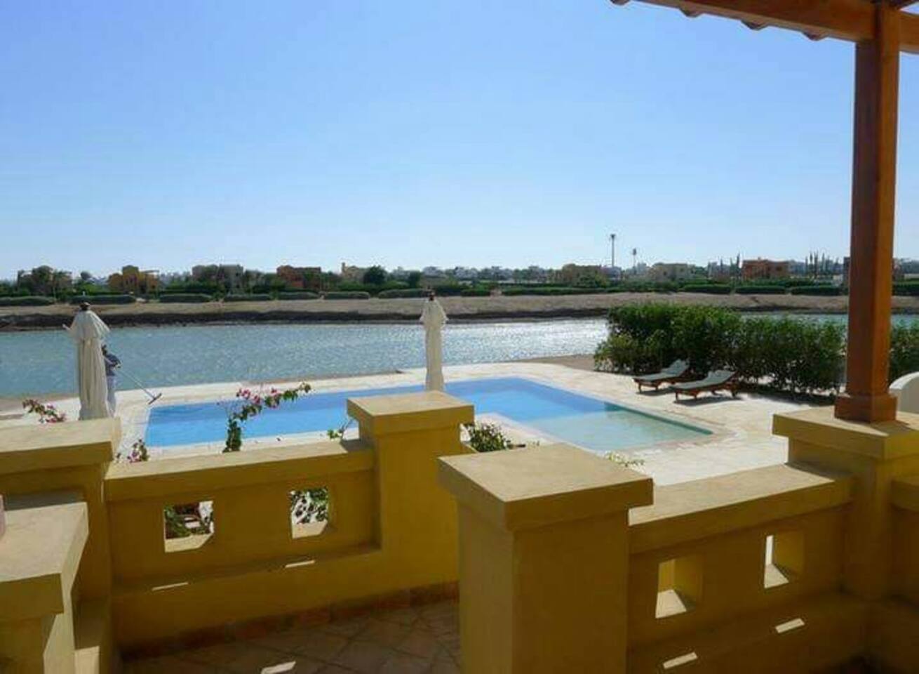  Villas