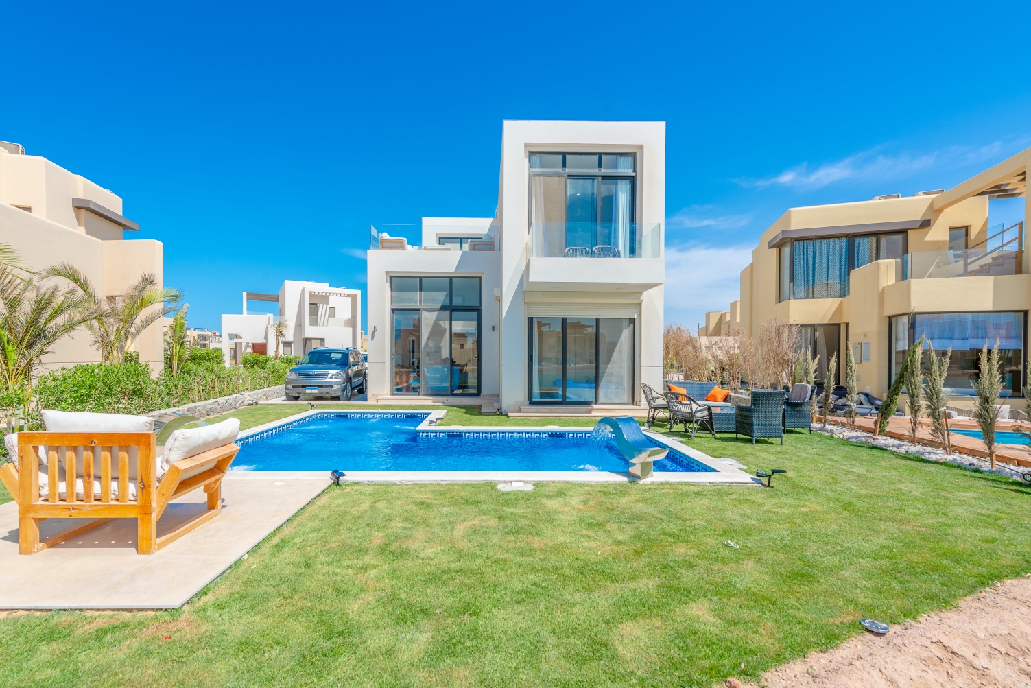  Villas