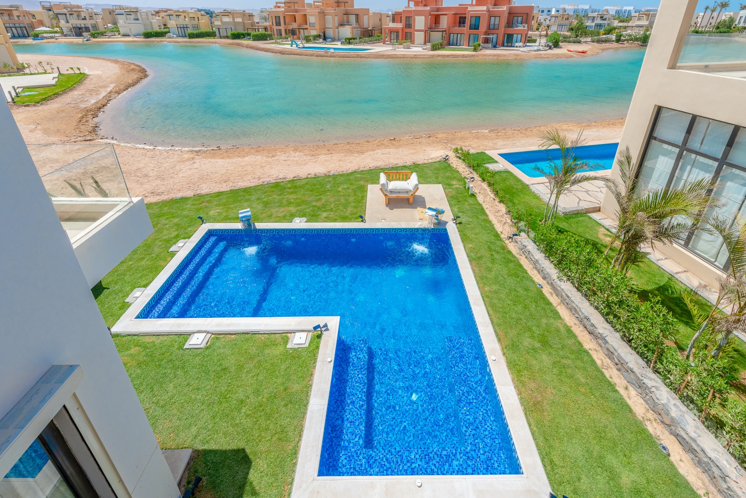  Villas