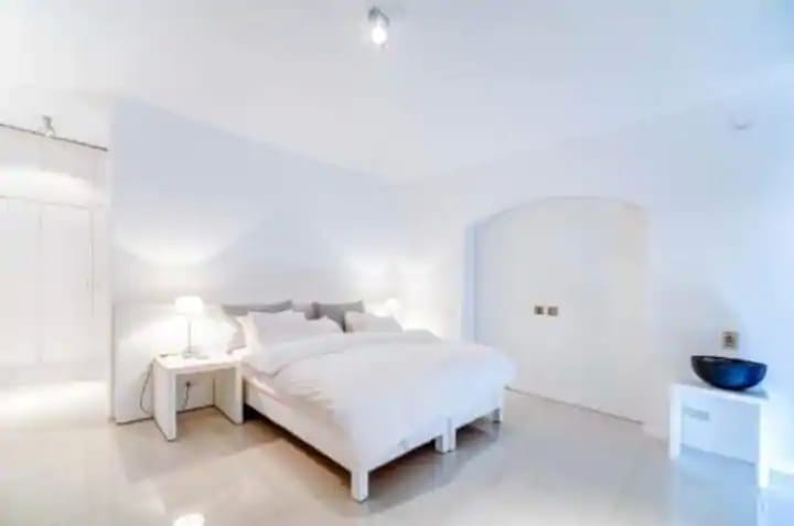  Villas