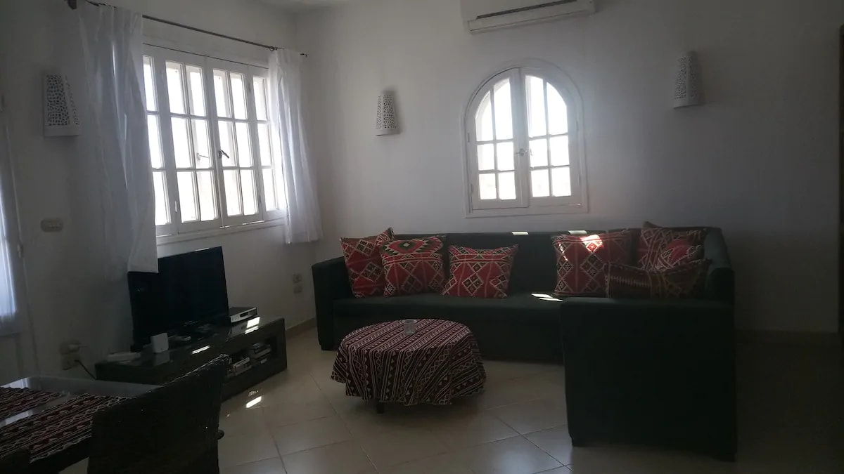  Apartments
