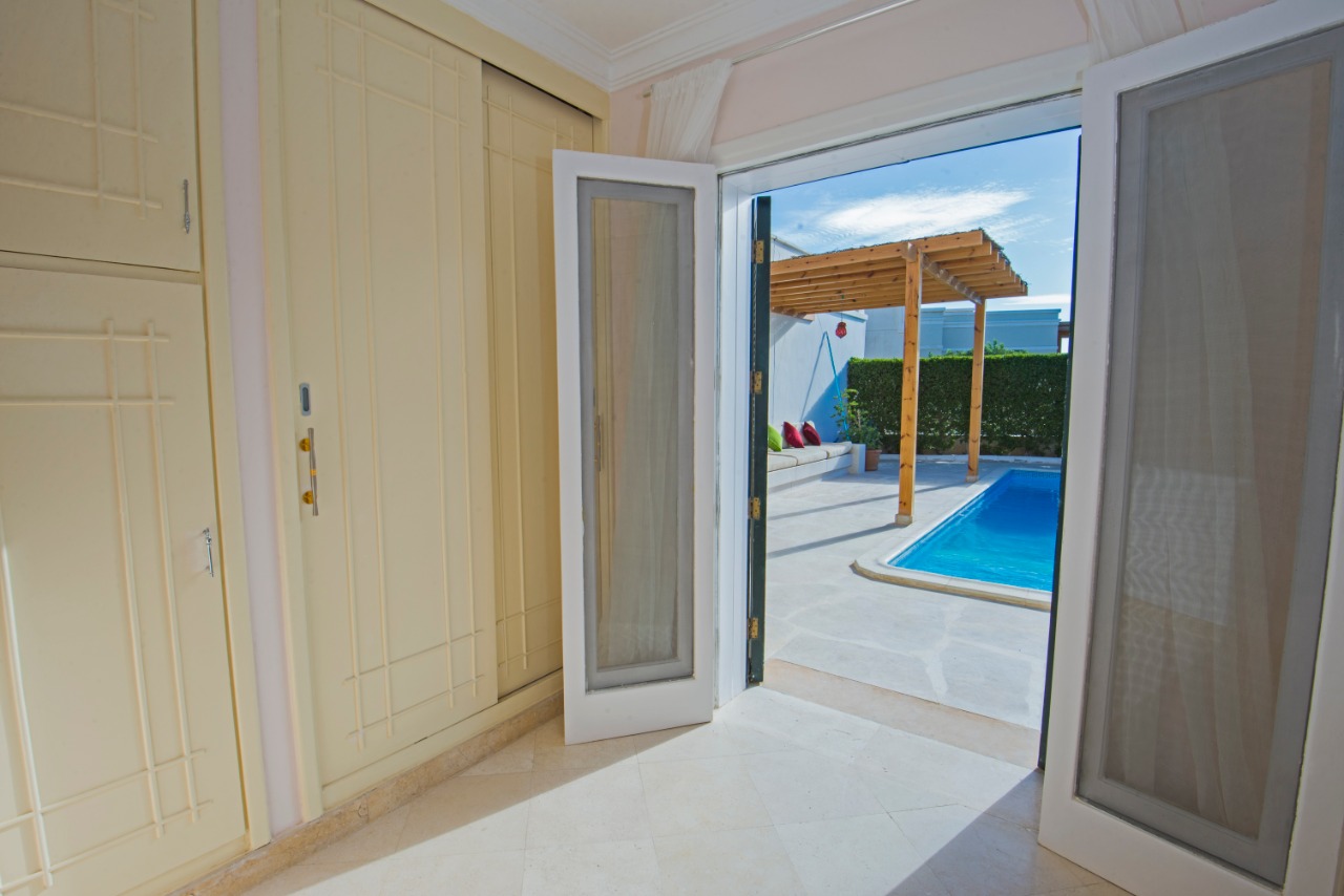  Villas