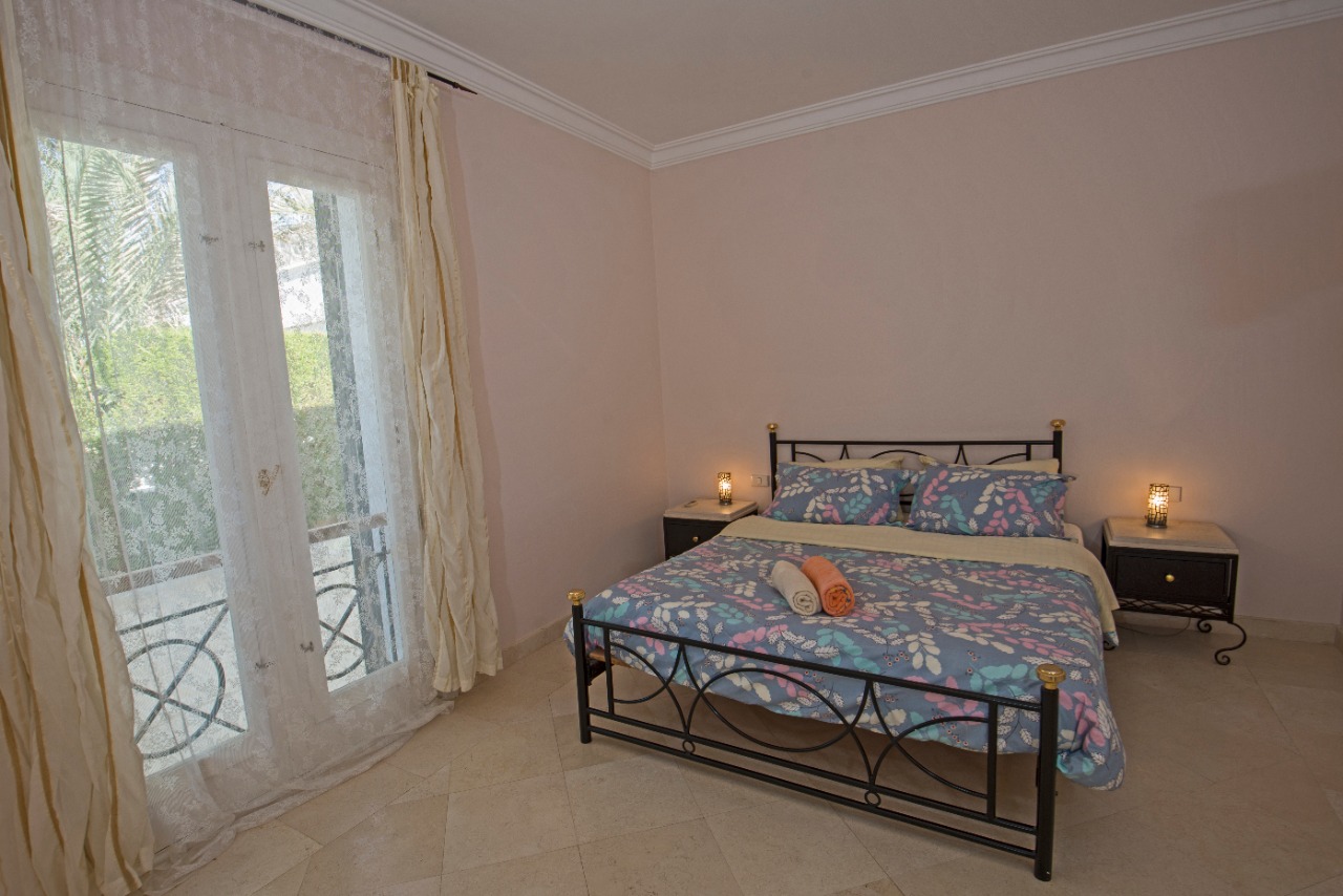  Villas