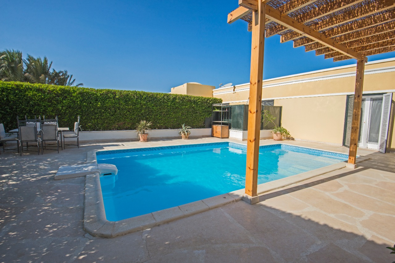  Villas