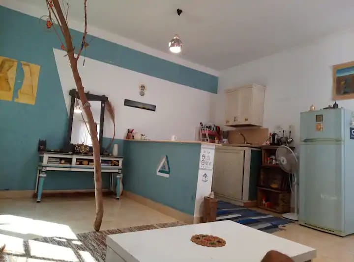  Apartments