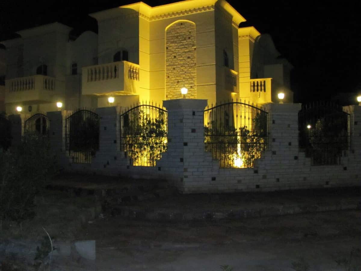  Apartments