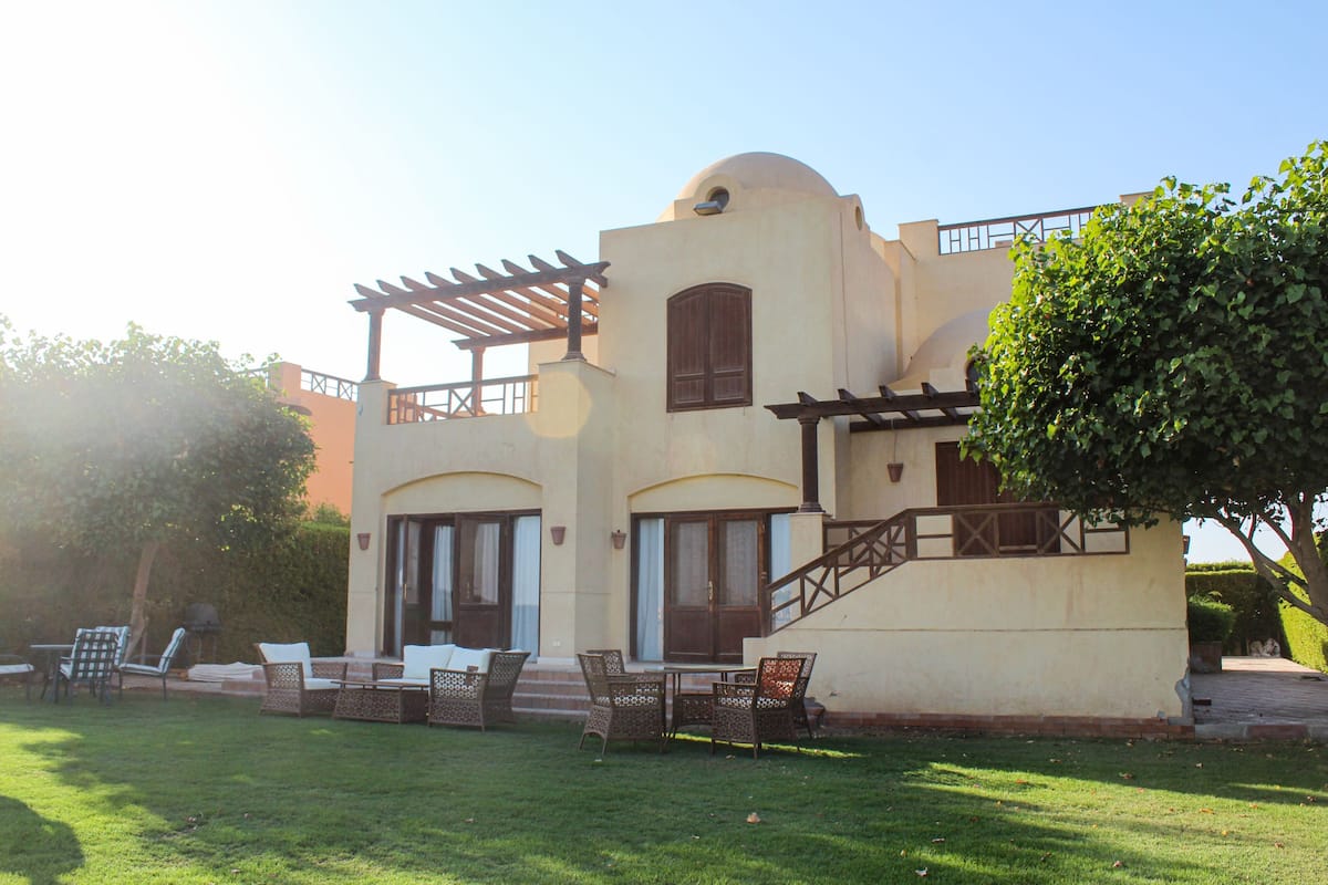  Villas
