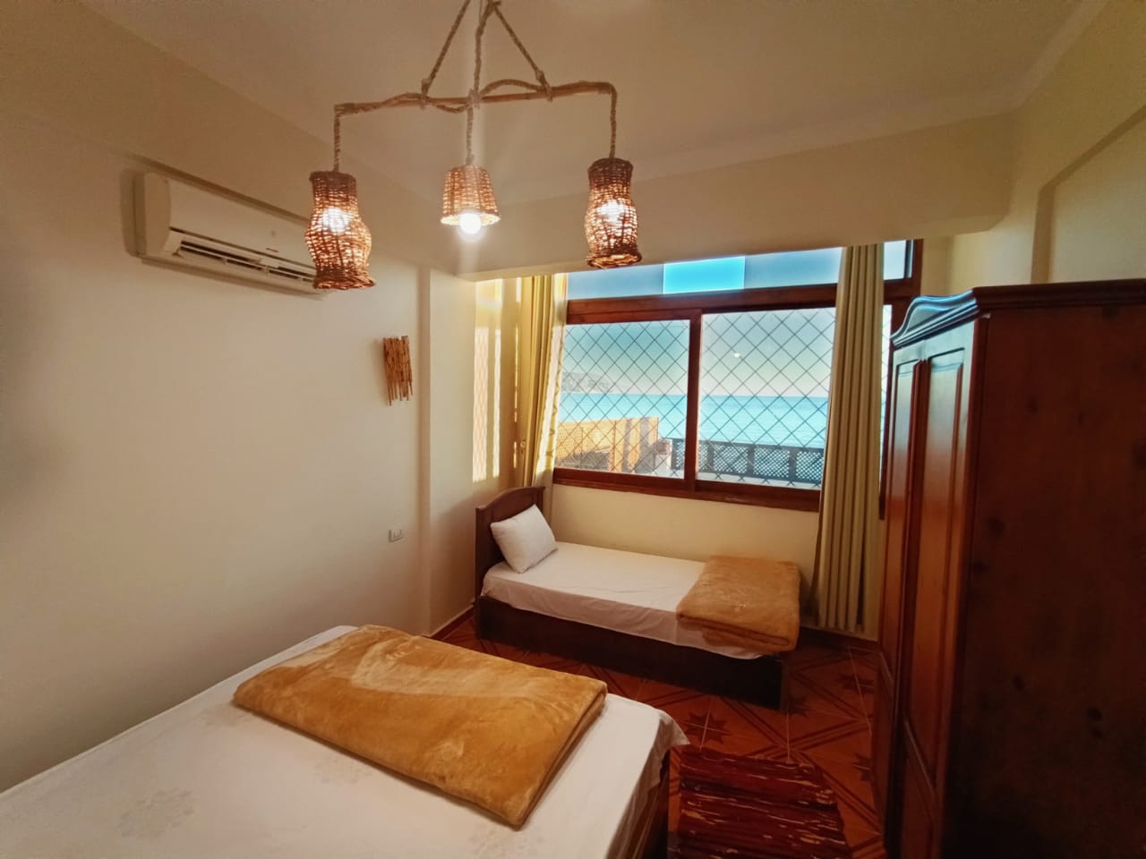  Apartments