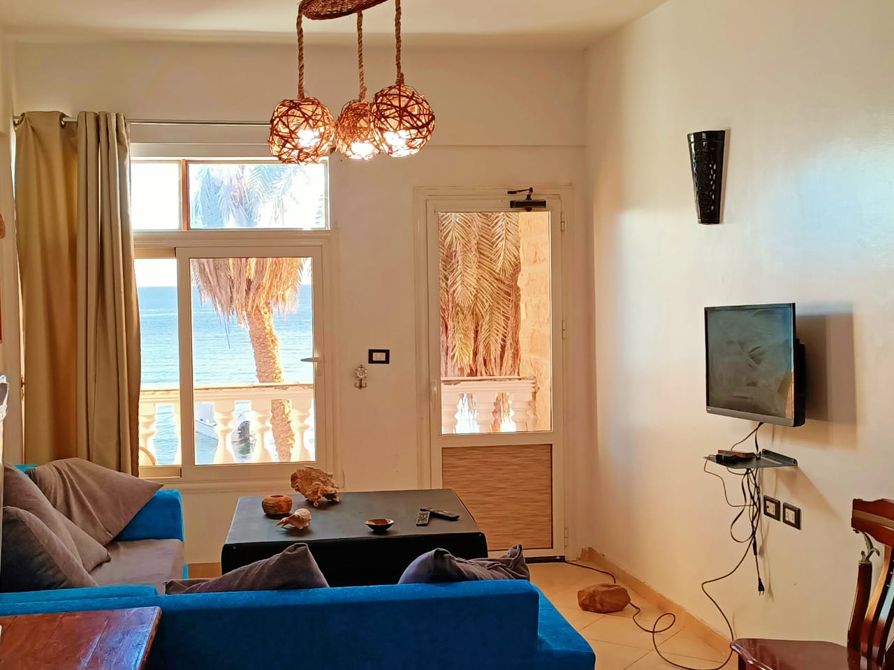  Apartments