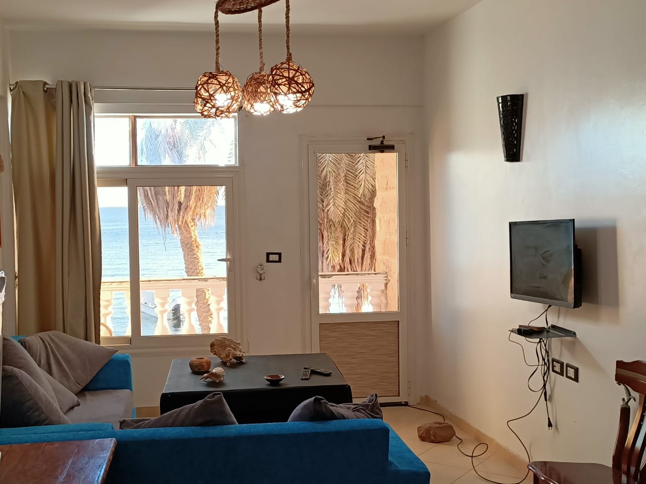  Apartments