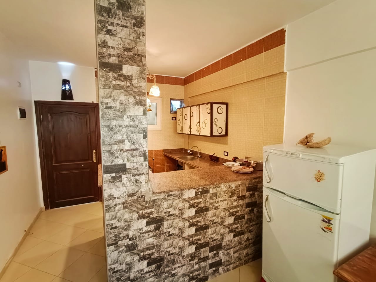  Apartments