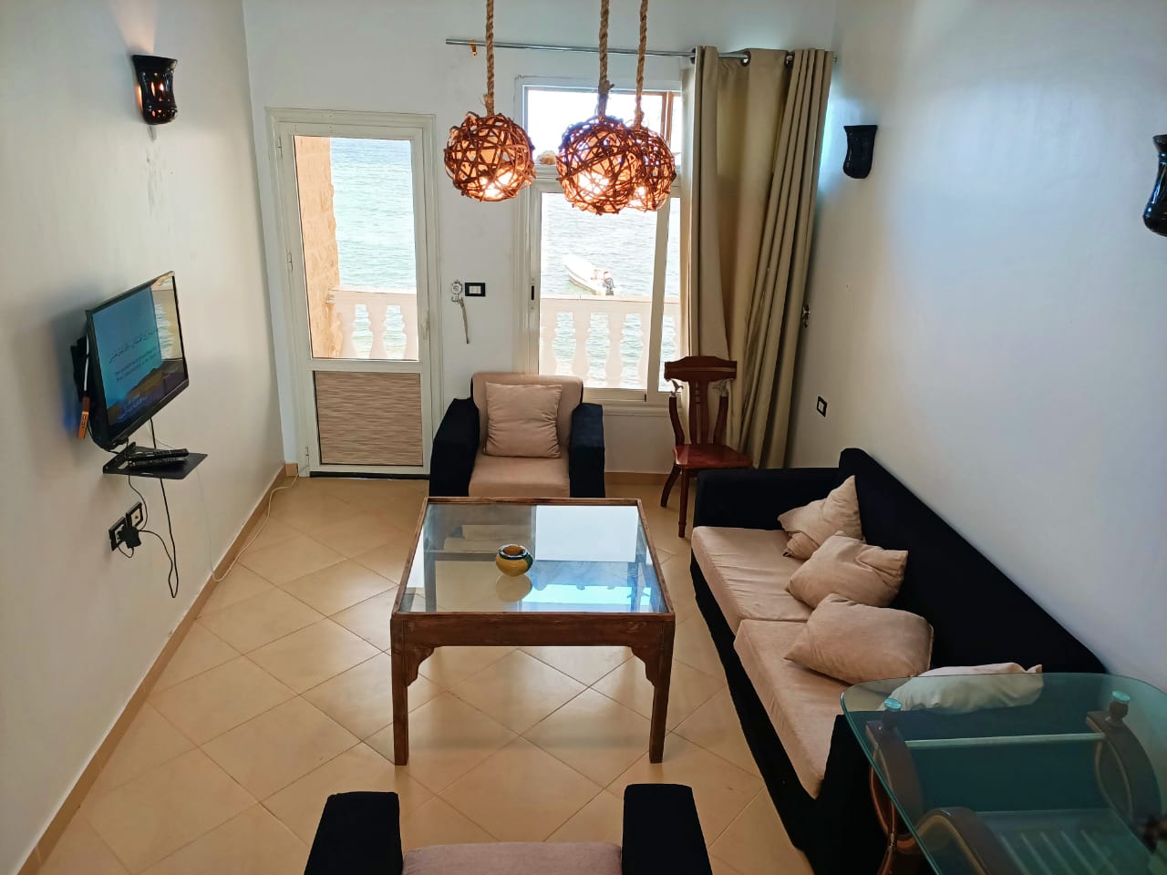  Apartments