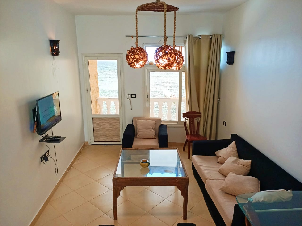  Apartments