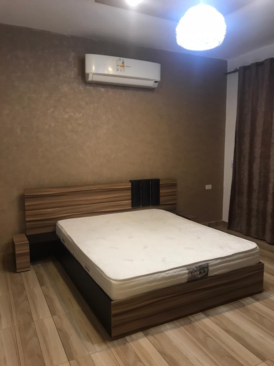  Apartments