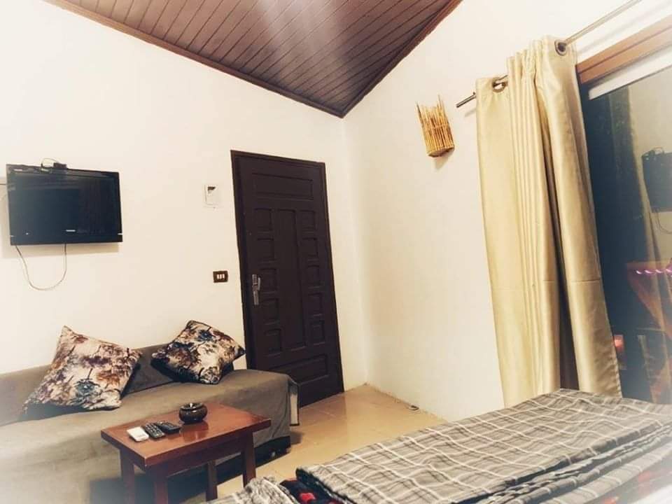  Apartments