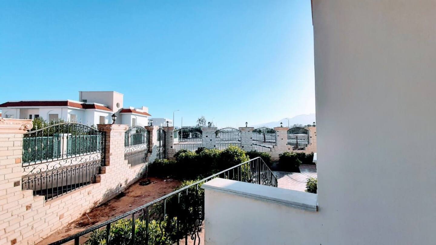  Apartments