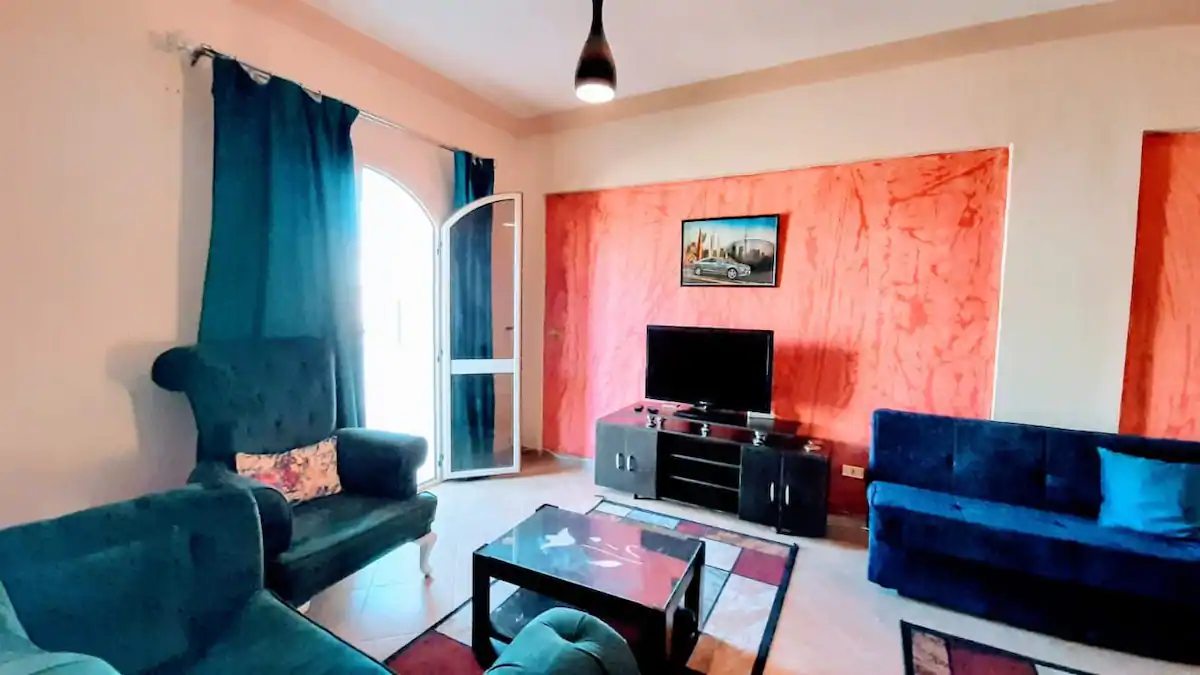  Apartments