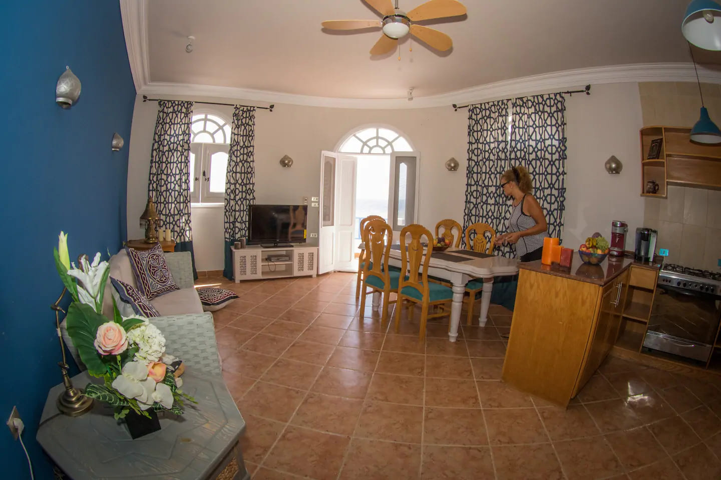  Apartments