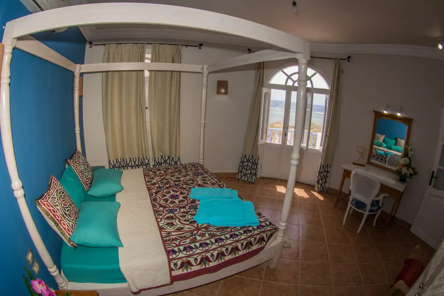  Apartments