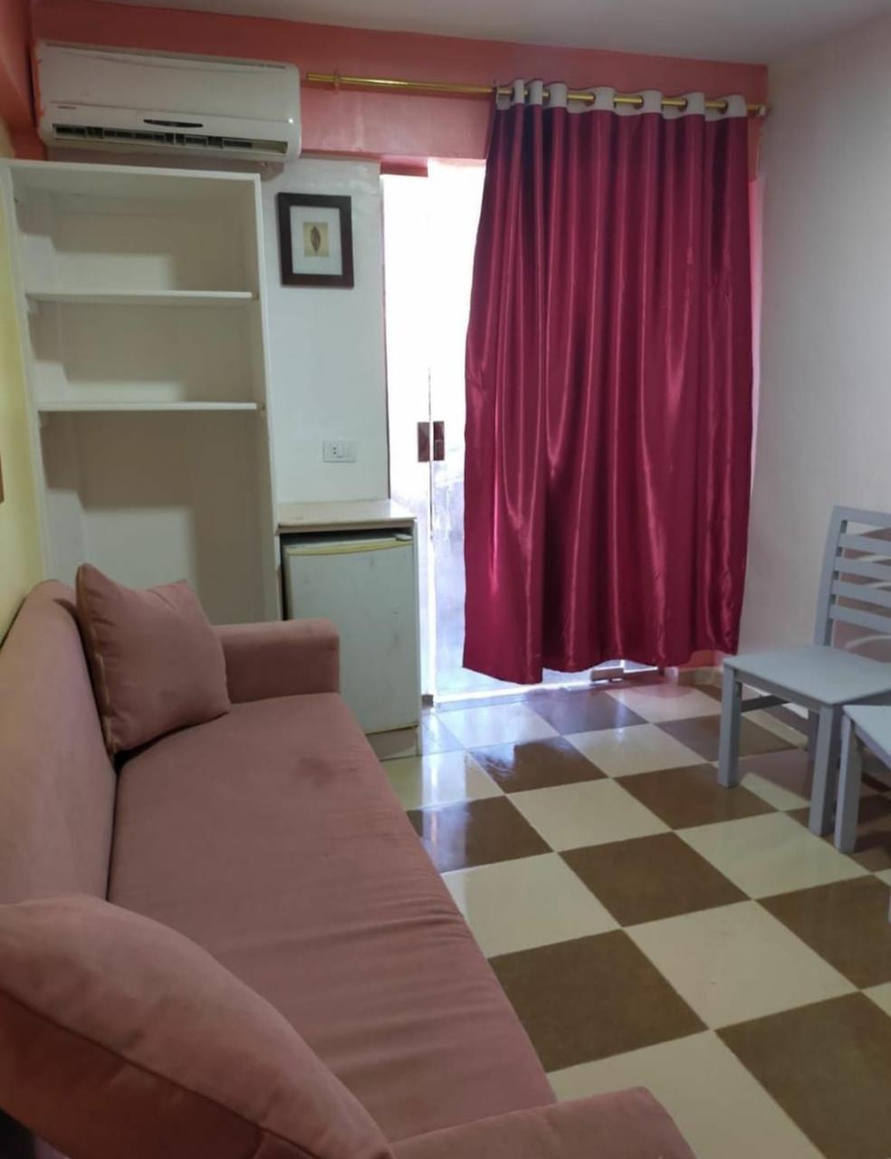  Apartments