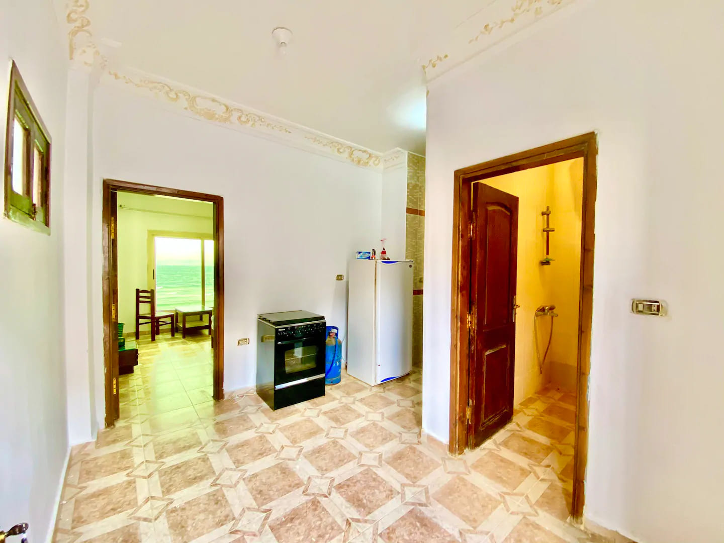  Apartments