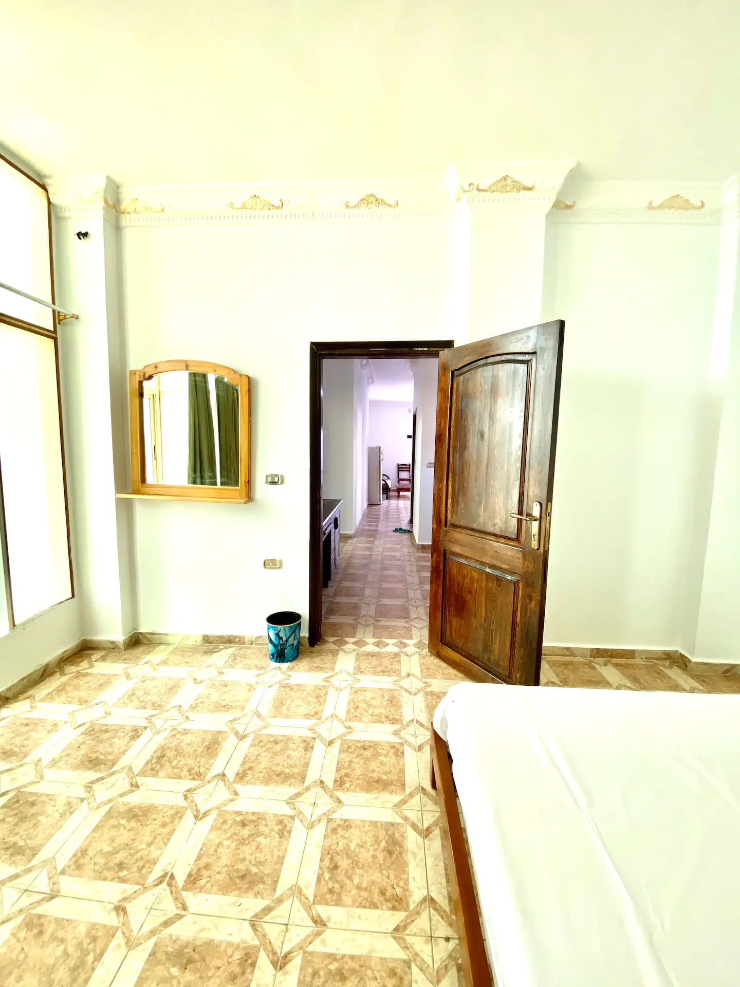  Apartments