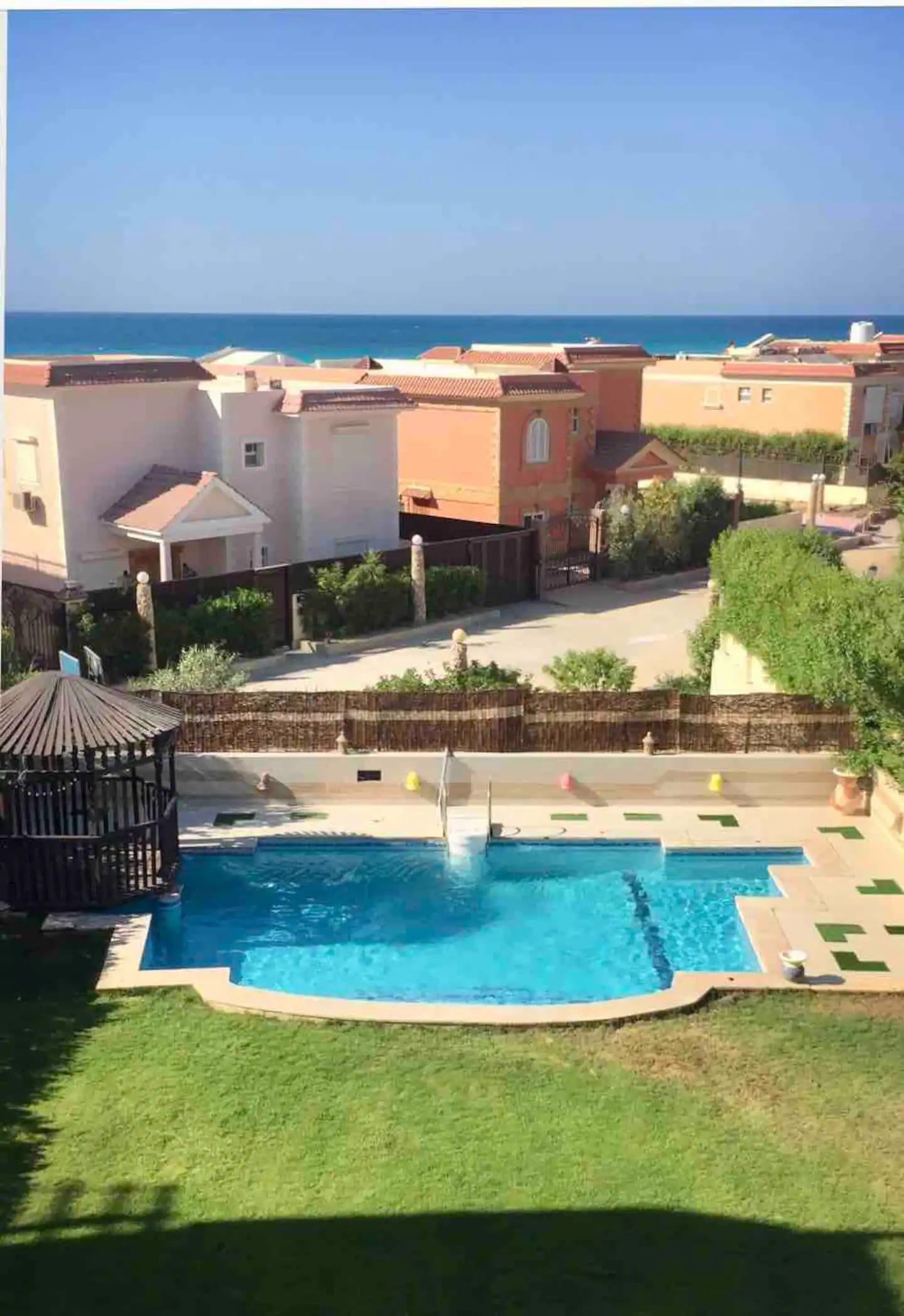  Villas