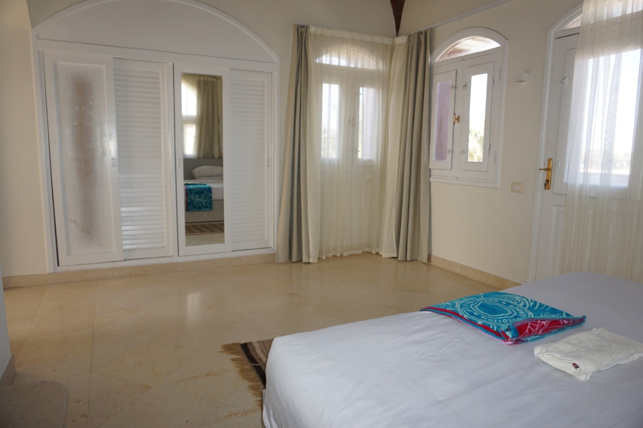  Villas