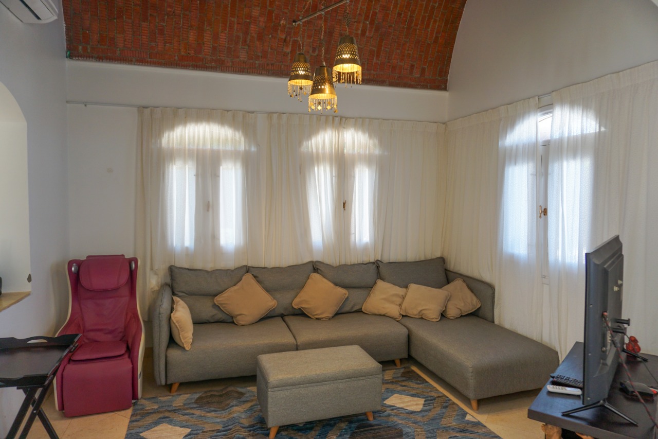  Villas