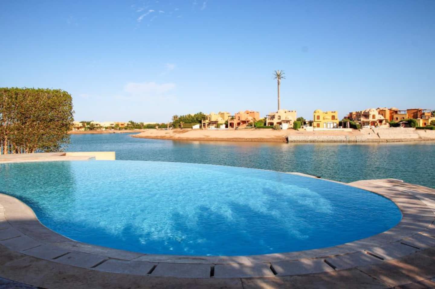  Villas