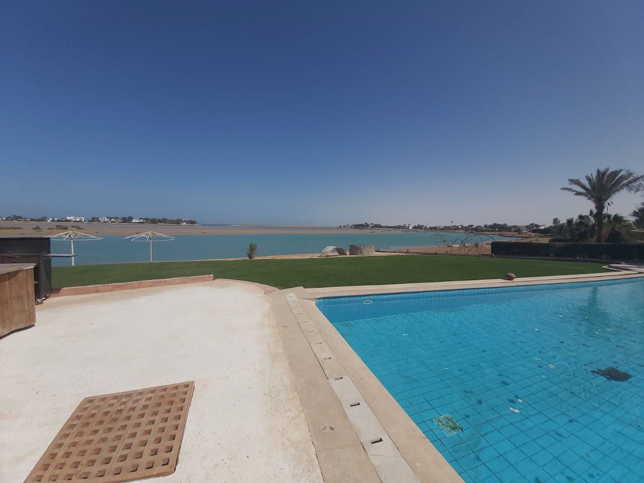 Villa with lagoon view