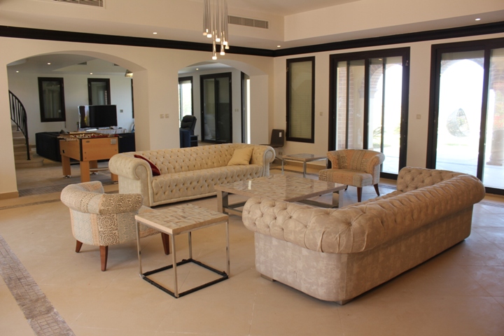  Villas