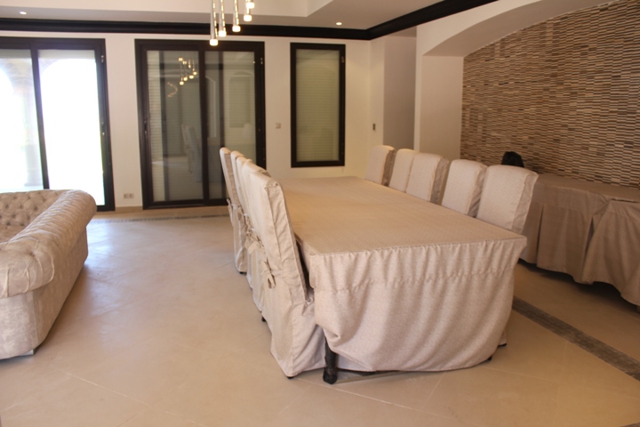  Villas
